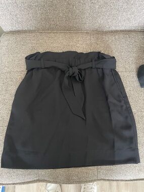 Express Black Waist Mini Skirt with pockets